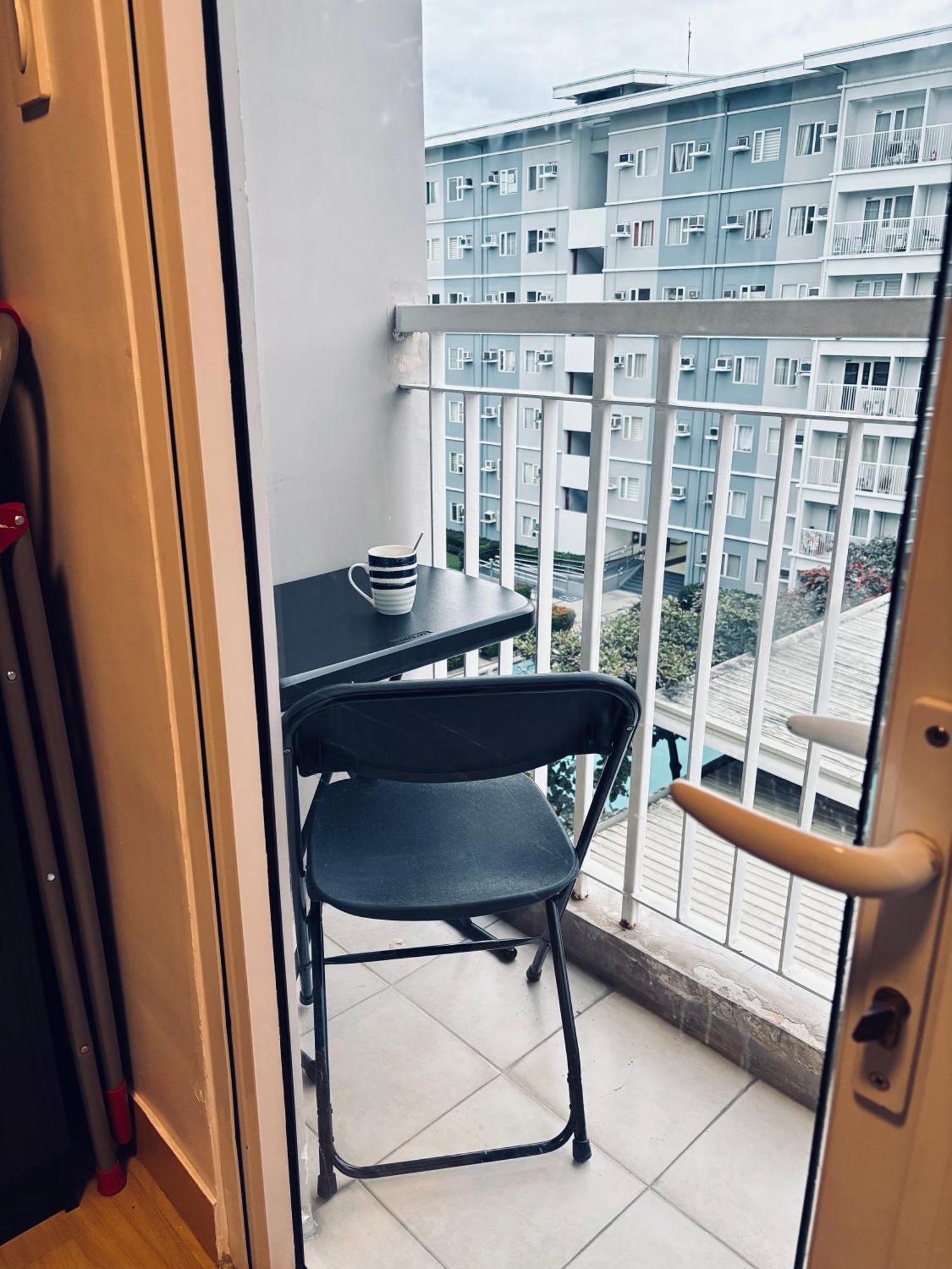 Trees Residences - Tower 11 1Br With Balcony Manila Eksteriør bilde