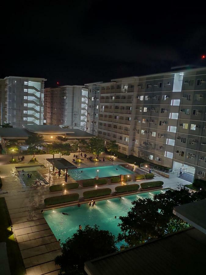 Trees Residences - Tower 11 1Br With Balcony Manila Eksteriør bilde